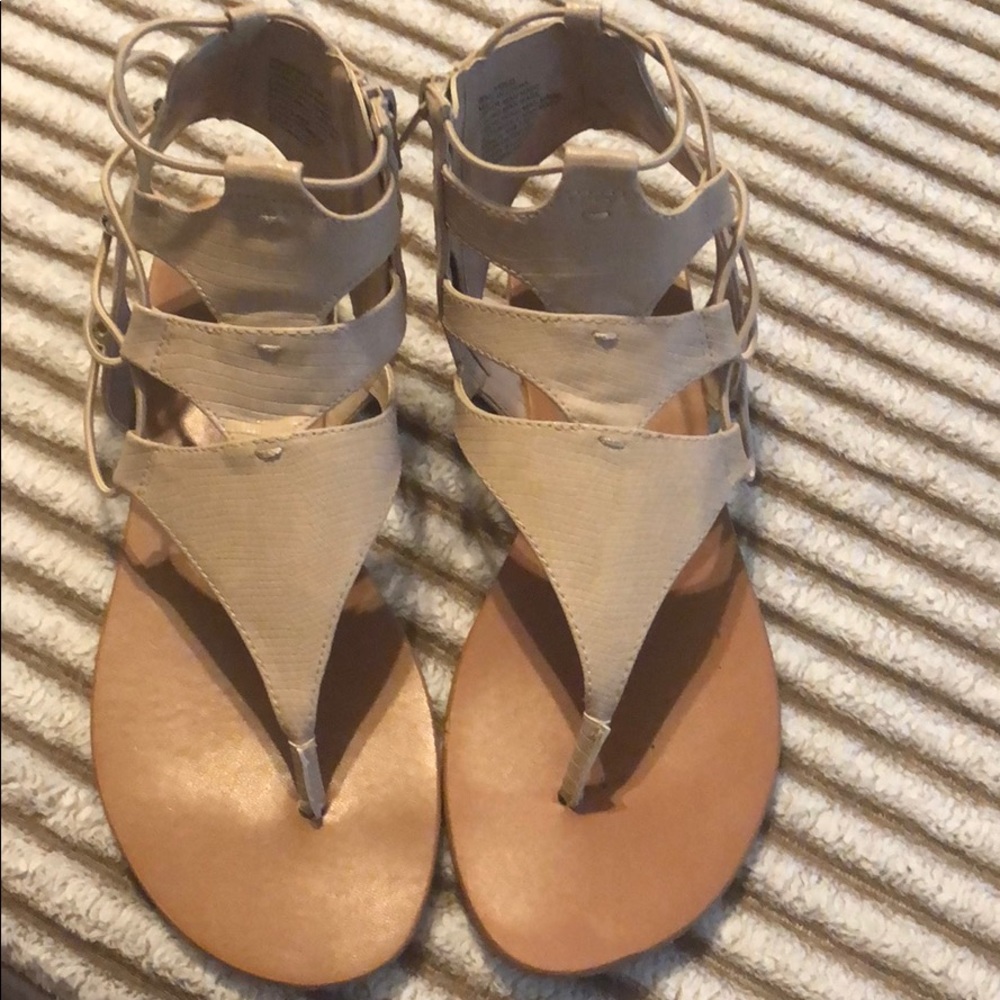 Women’s sandals